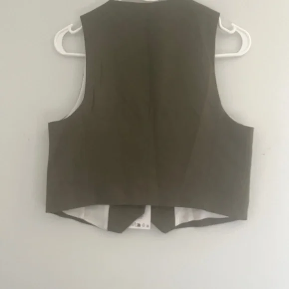 Zara Khaki Green Buttoned Vest - Picture 5 of 7